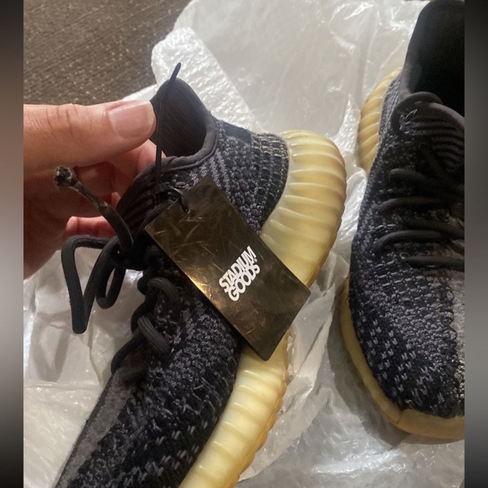 Yezzy carbon